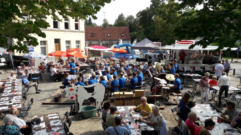 01_Sonntag